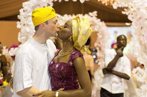 mobile - carousel-hero-element image-9